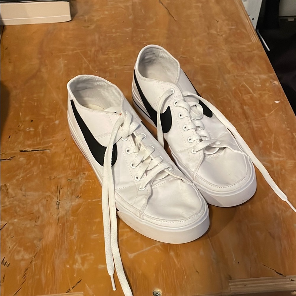 Men's White and Black Sneakers